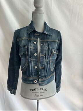 Vintage Levi's Washed Blue Denim Jacket with Contrast Stitching